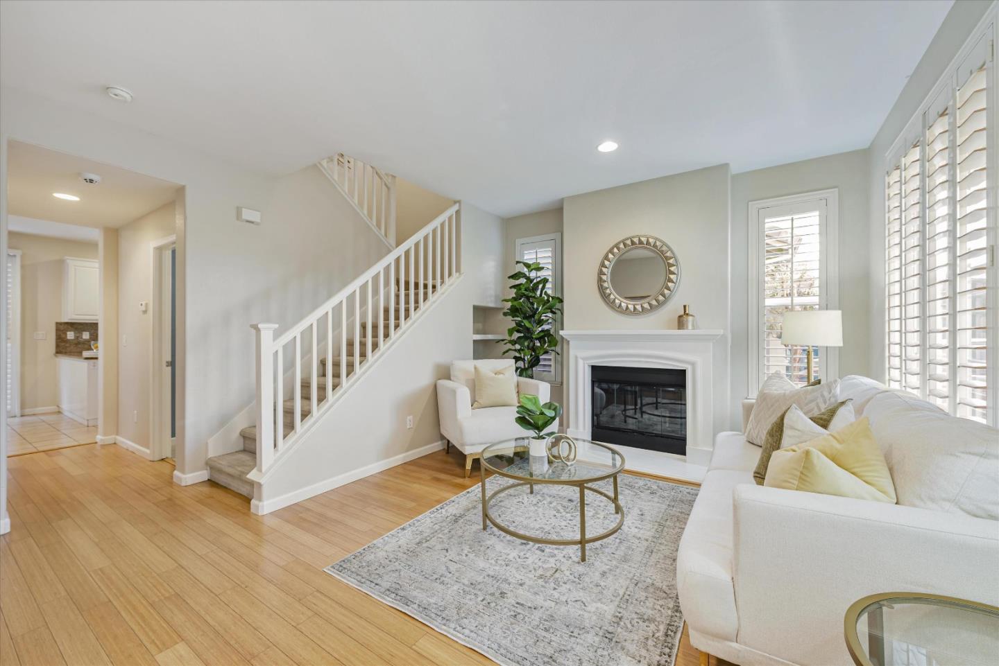 1064 Bramblewood LN