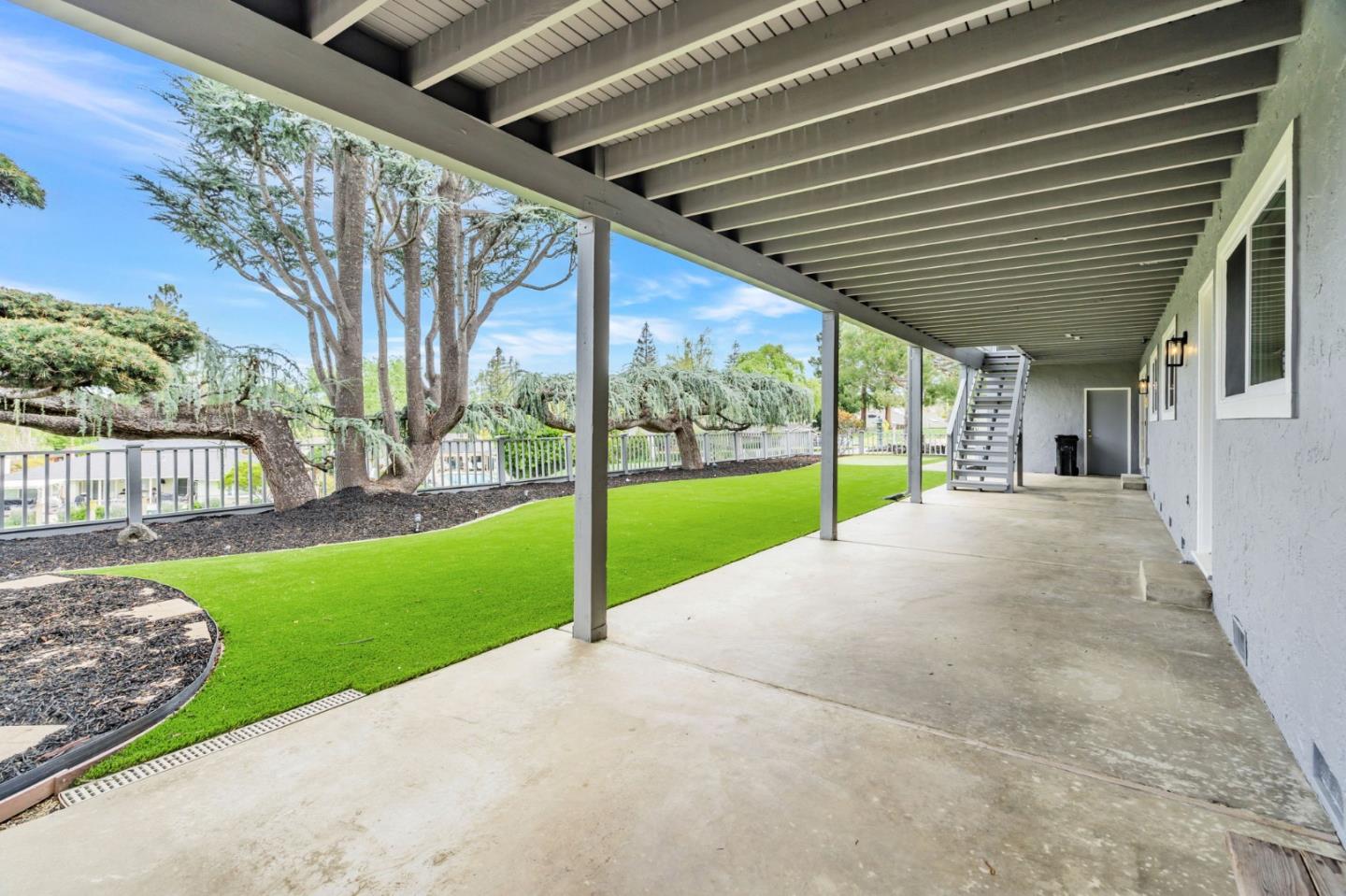 6744 Leyland Park DR