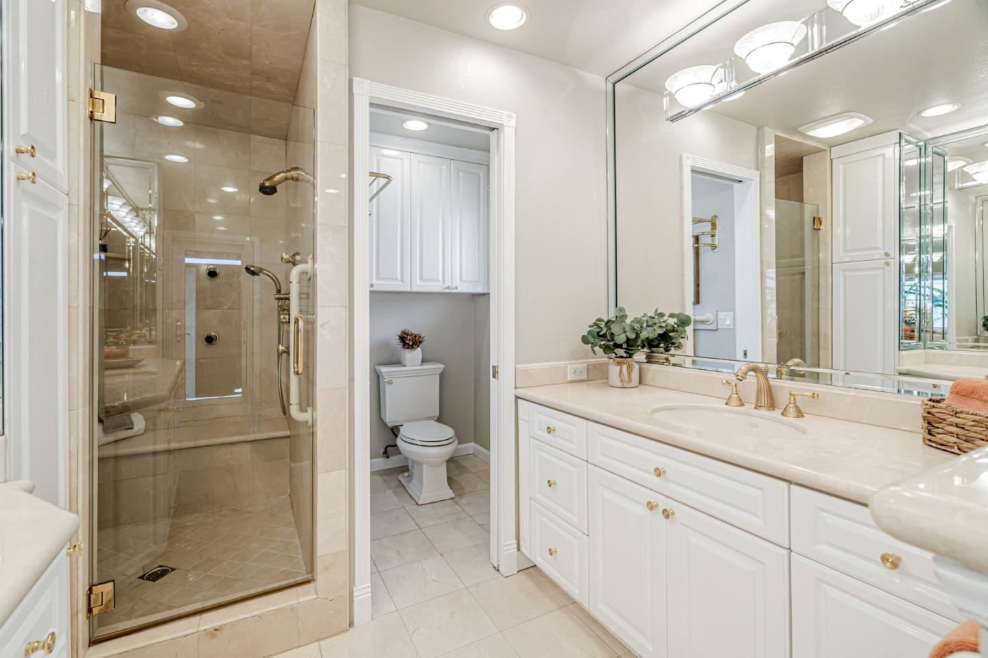 6744 Leyland Park DR