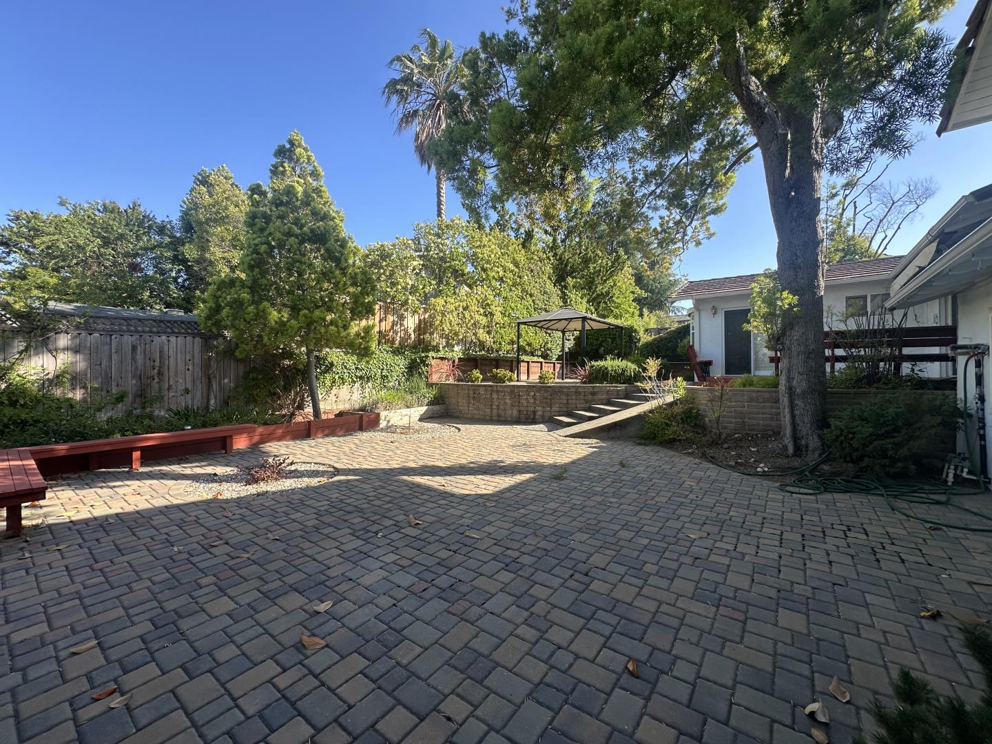 1174 Old Oak DR