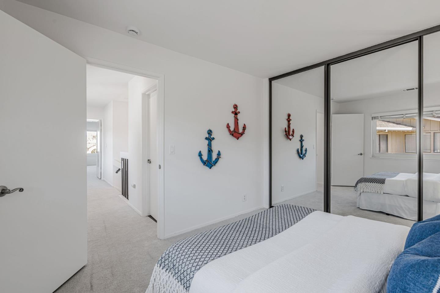 21 Calypso LN