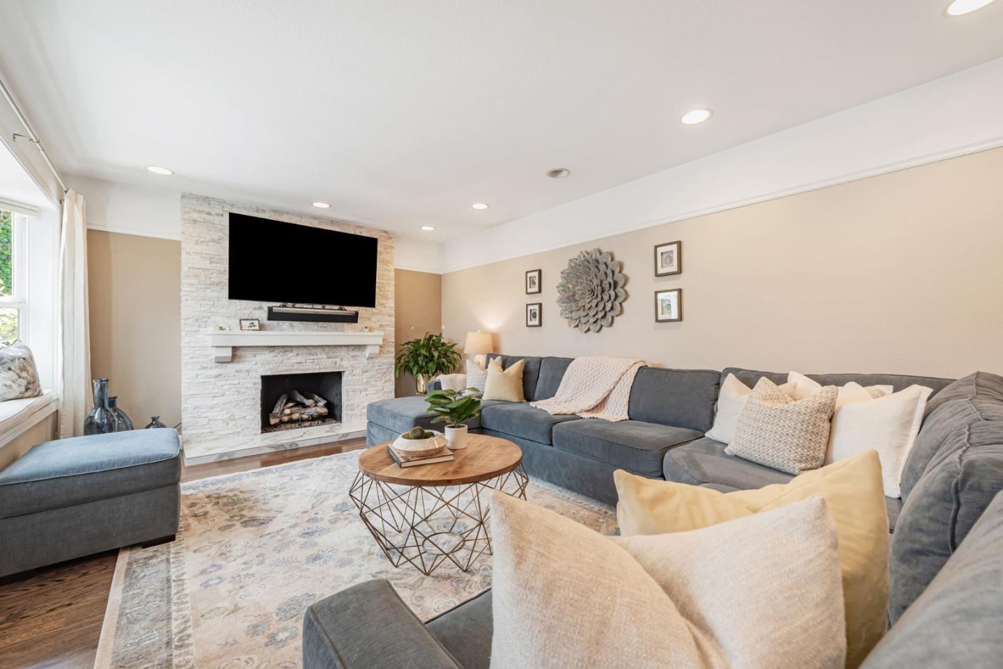 6555 Timberview Drive