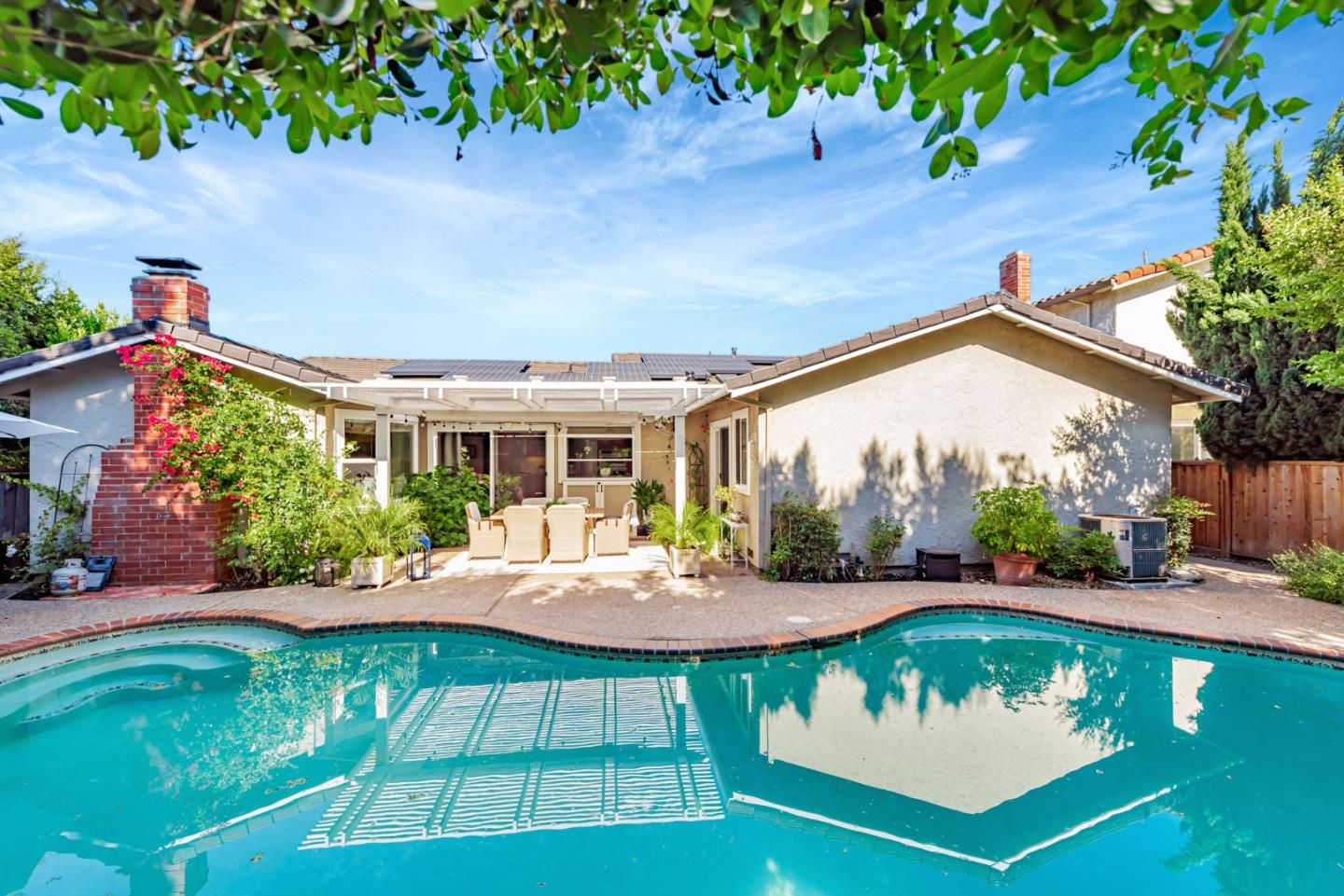 6555 Timberview Drive