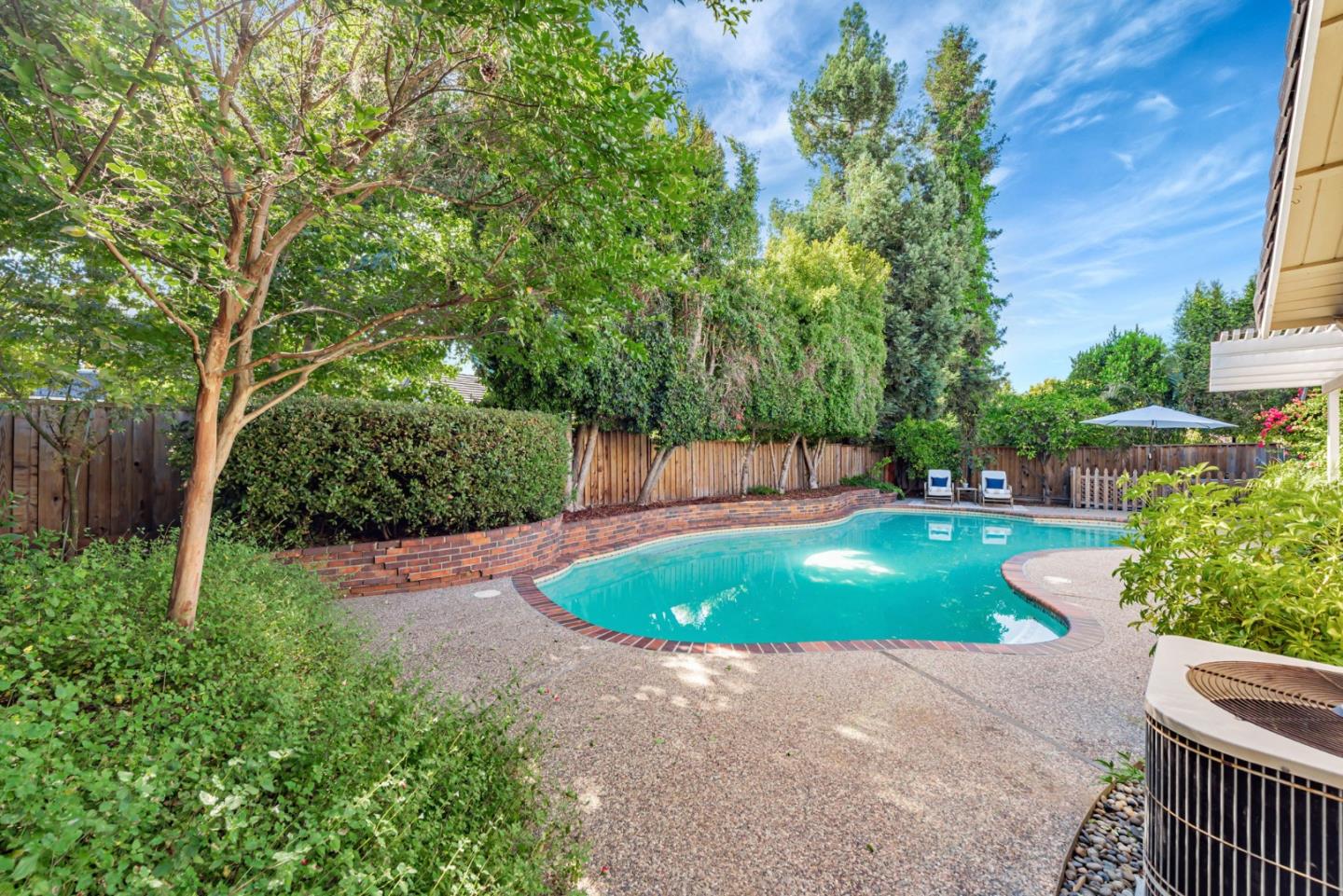 6555 Timberview Drive