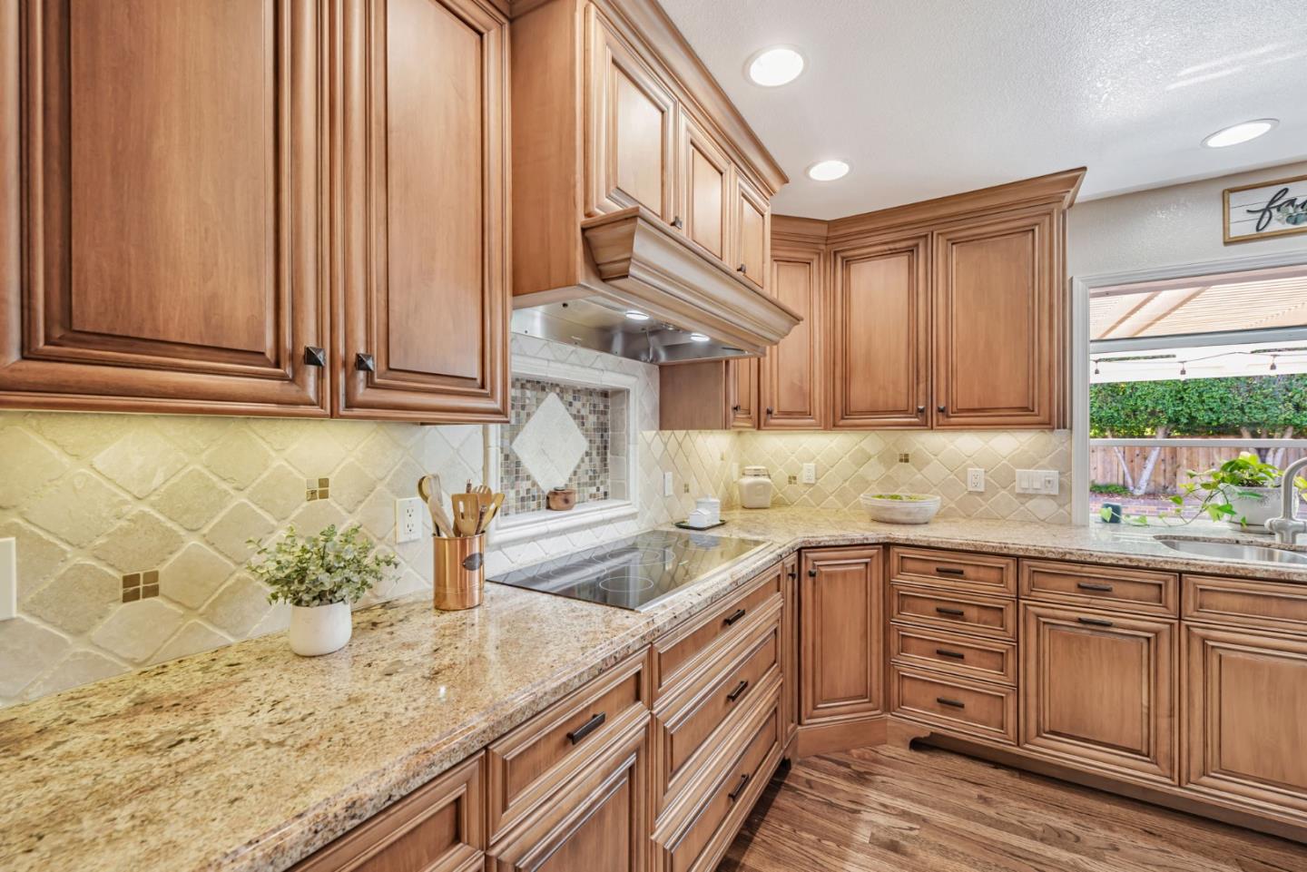 6555 Timberview Drive