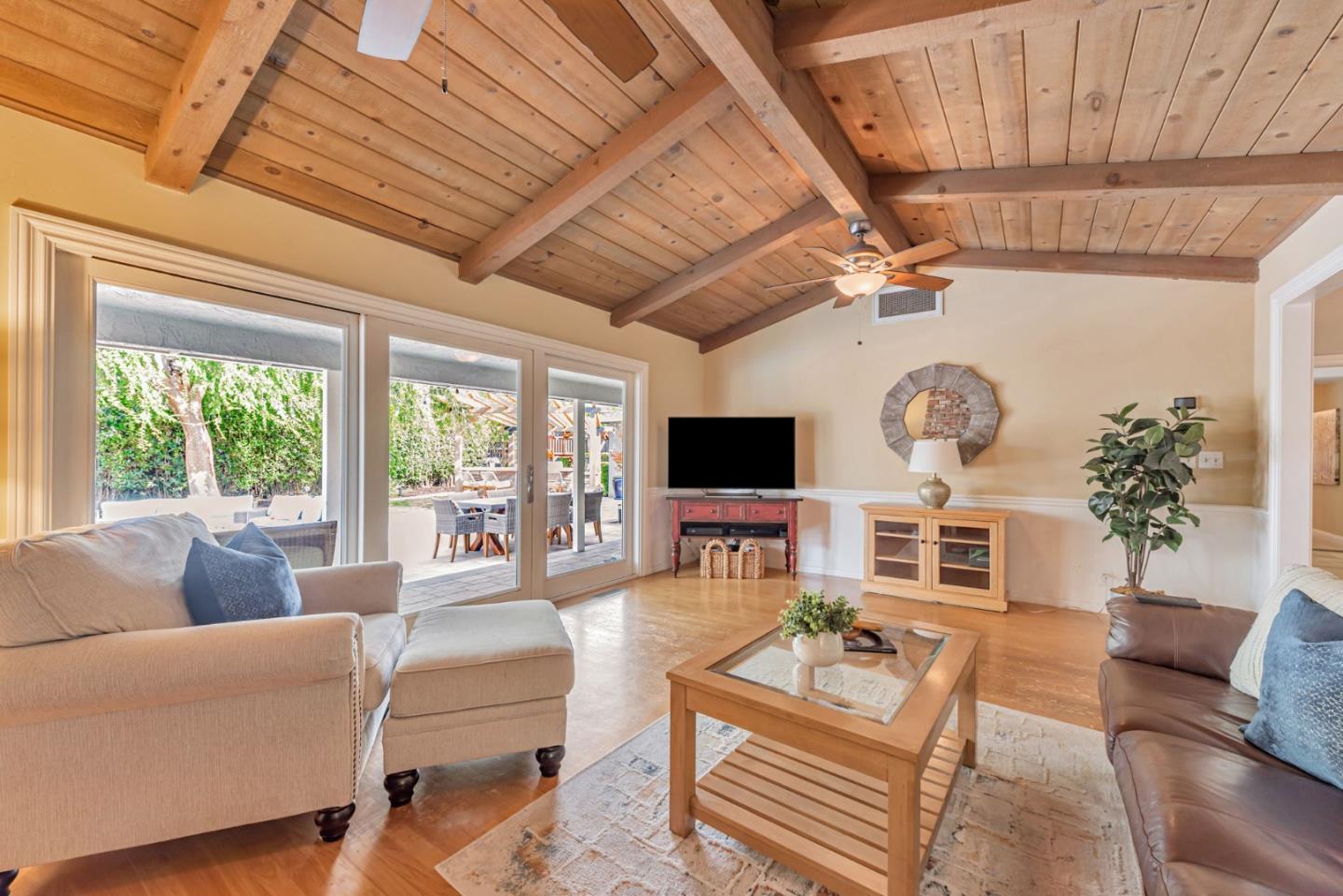 6540 Camelia Drive