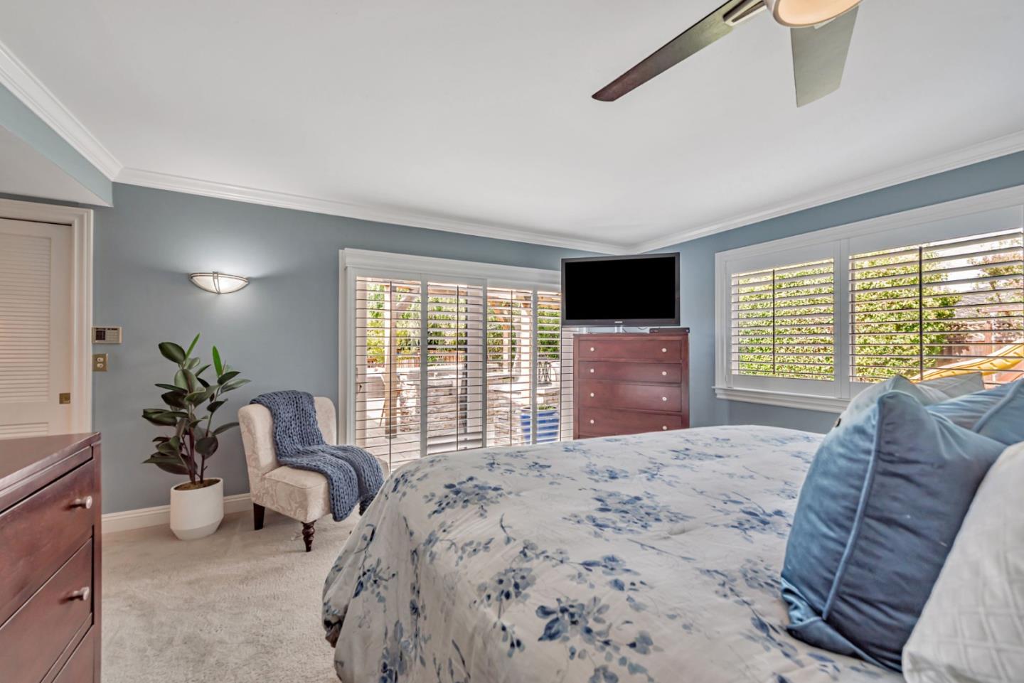6540 Camelia Drive