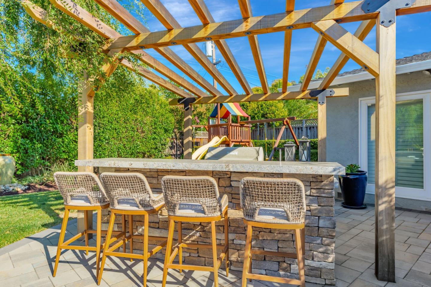 6540 Camelia Drive