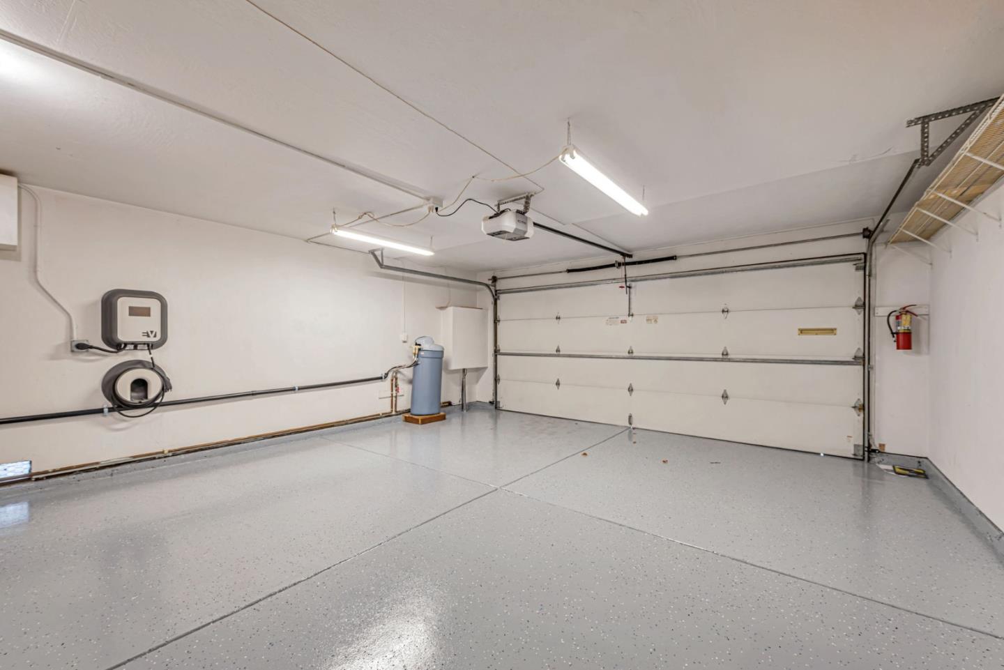 2559 Lancaster Court