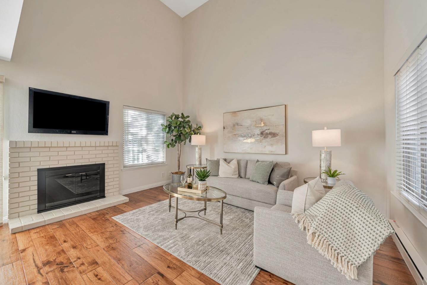 2559 Lancaster Court