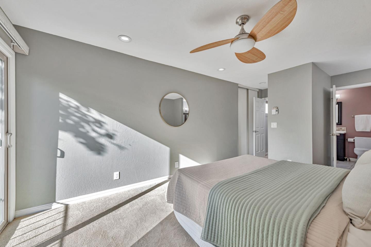 2559 Lancaster Court