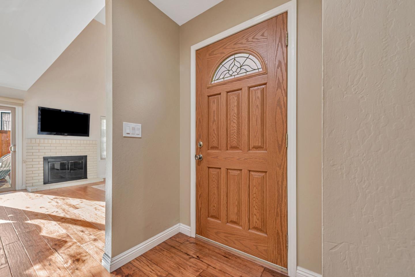 2559 Lancaster Court