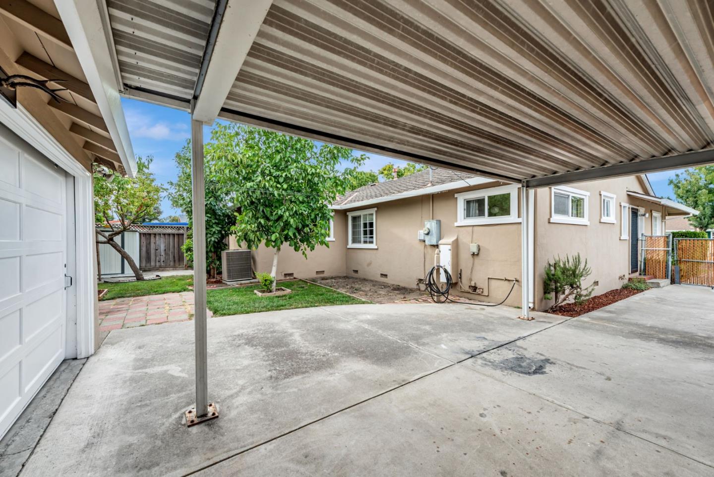 2356 Kay Drive