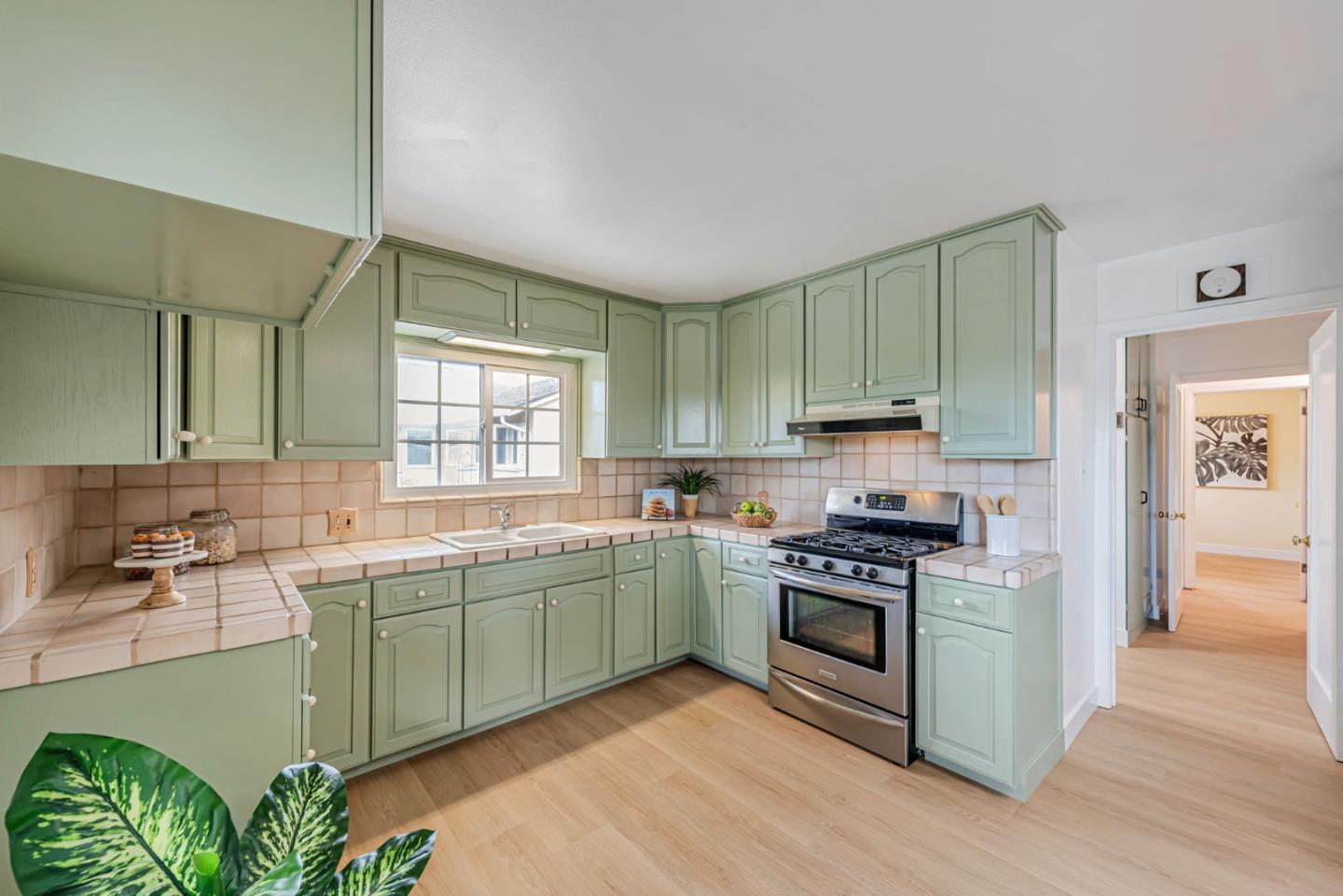 2356 Kay Drive