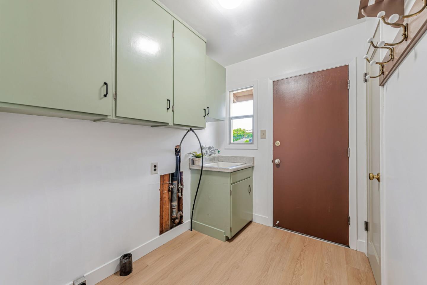 2356 Kay Drive