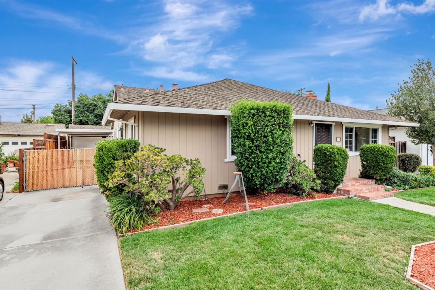 2356 Kay Drive