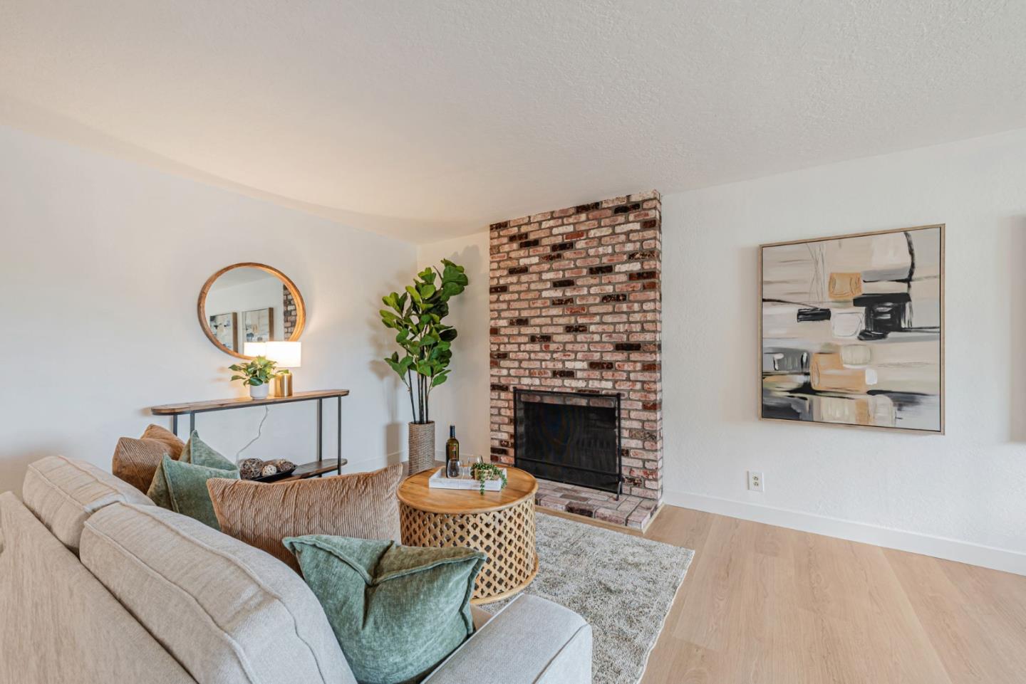 2356 Kay Drive