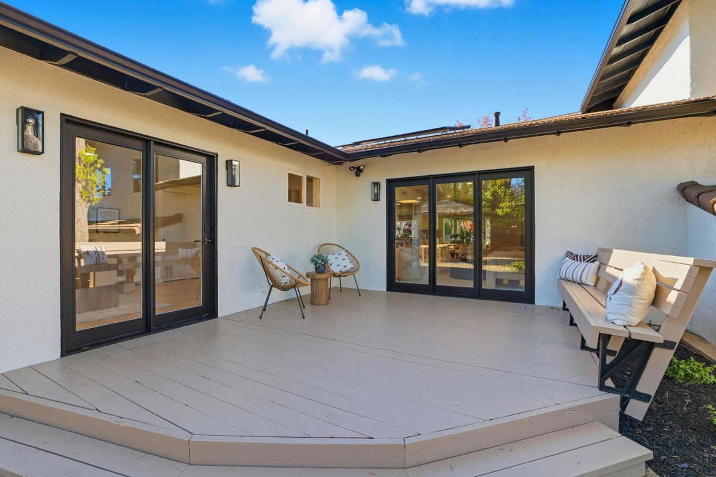 1174 Old Oak Drive