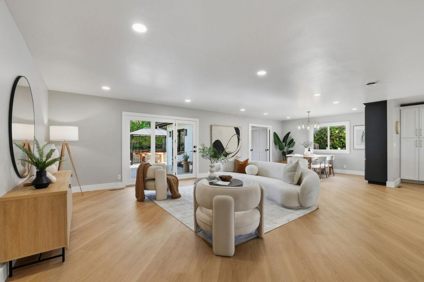 1174 Old Oak Drive