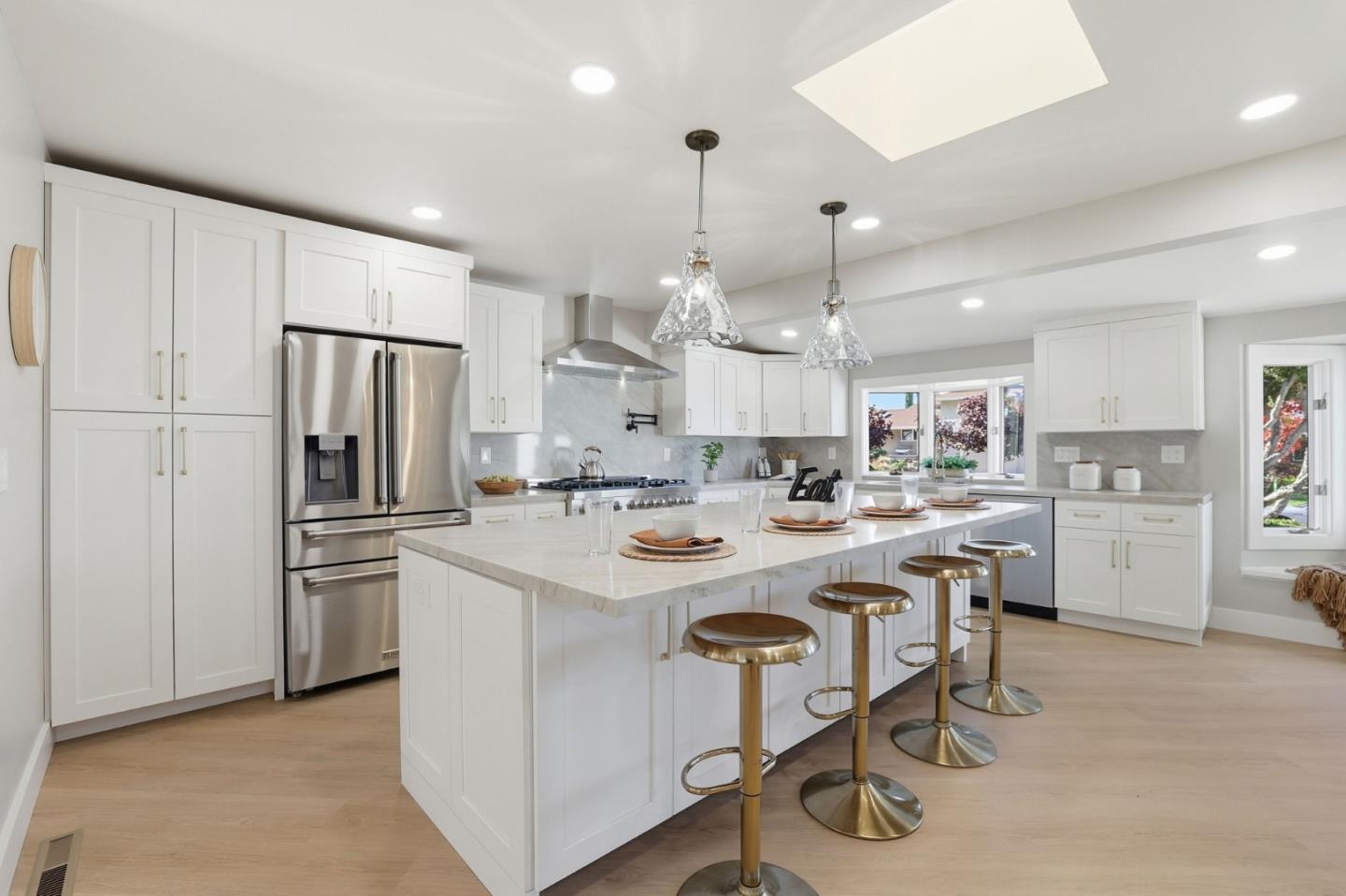 1174 Old Oak Drive