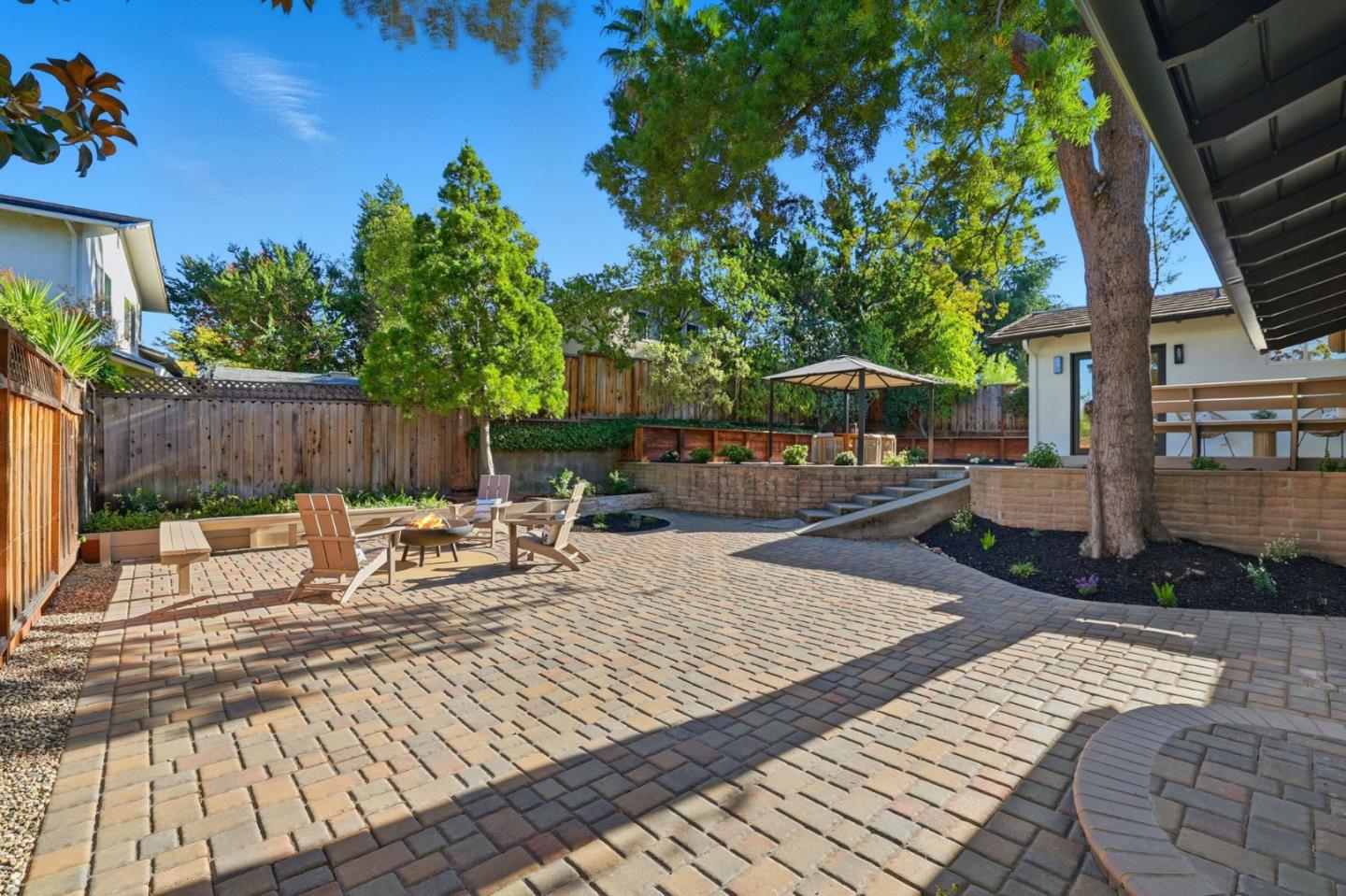 1174 Old Oak Drive