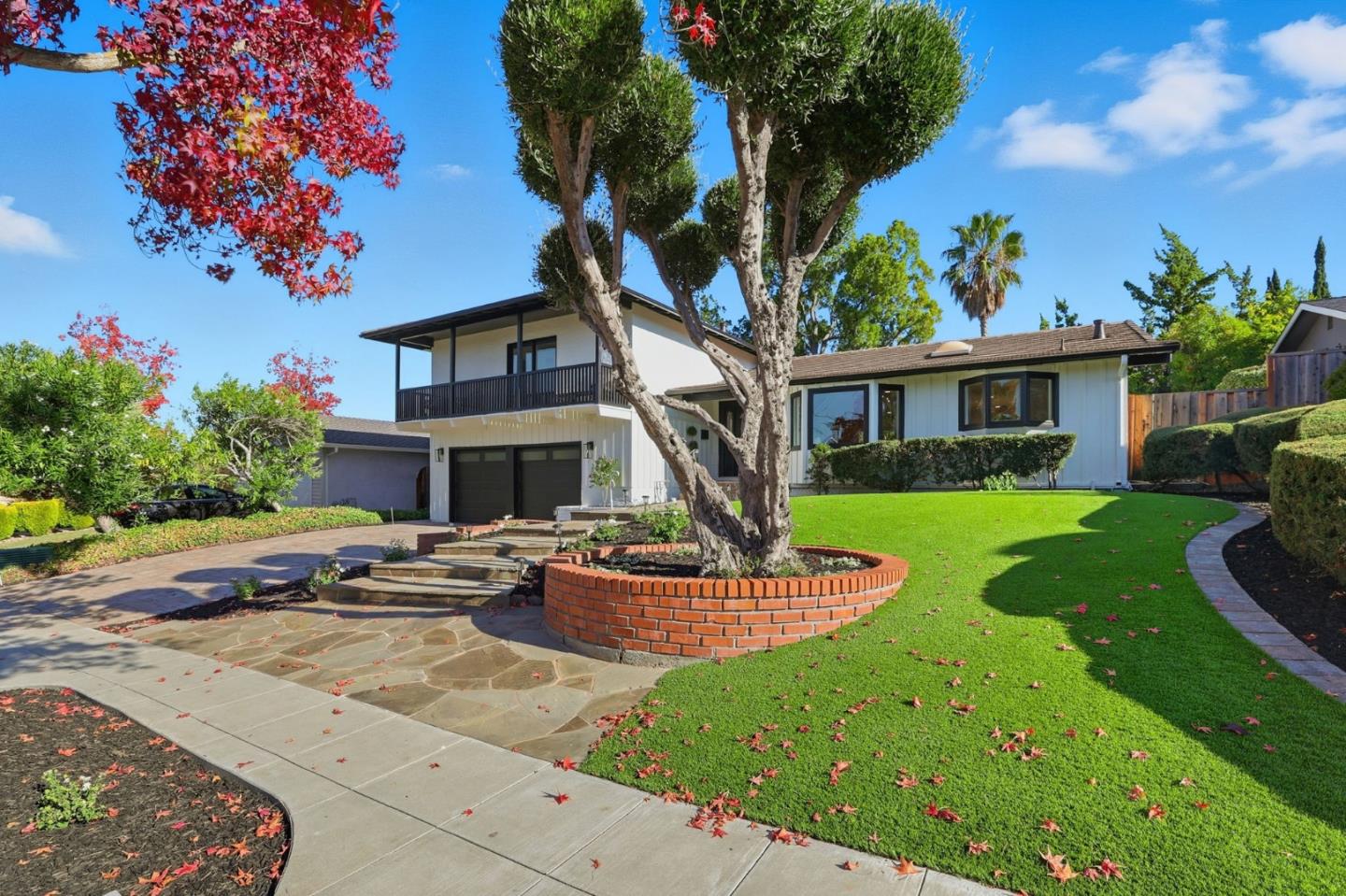 1174 Old Oak Drive
