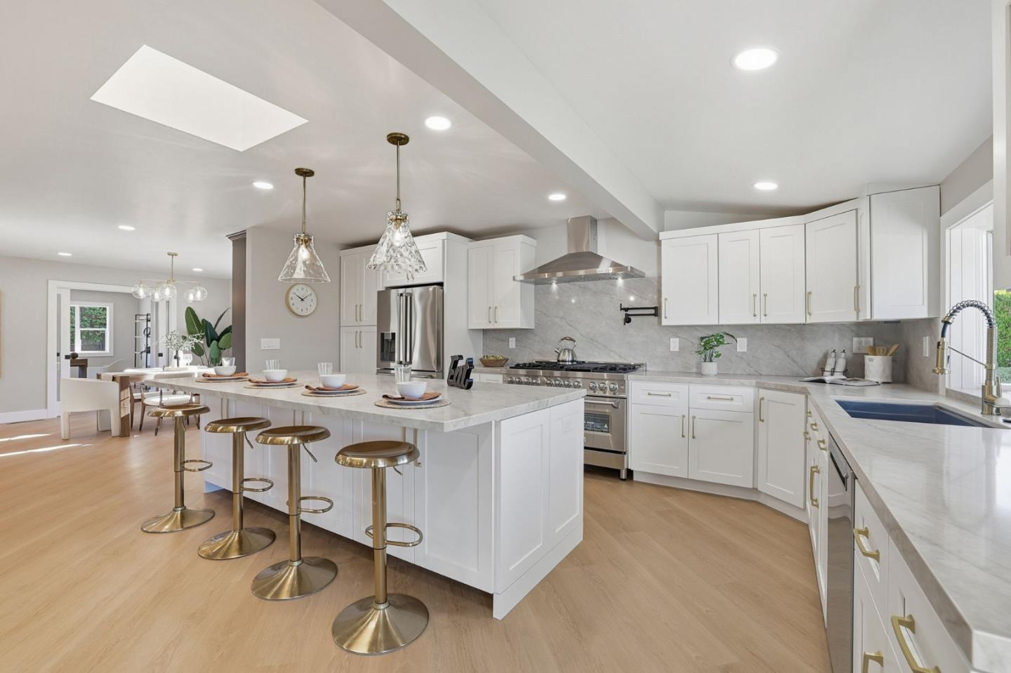 1174 Old Oak Drive