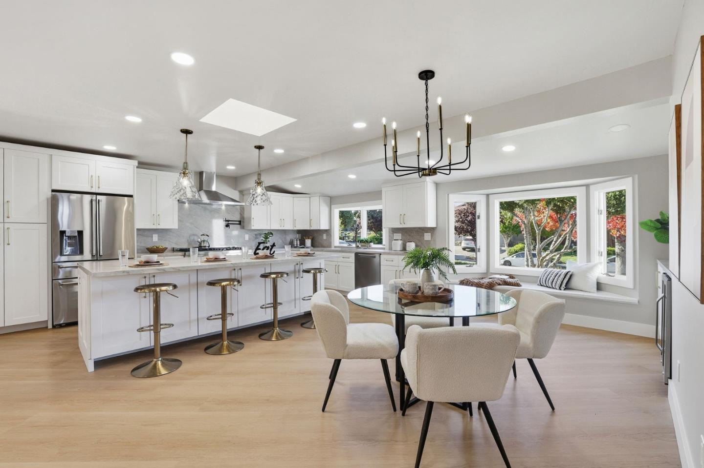 1174 Old Oak Drive