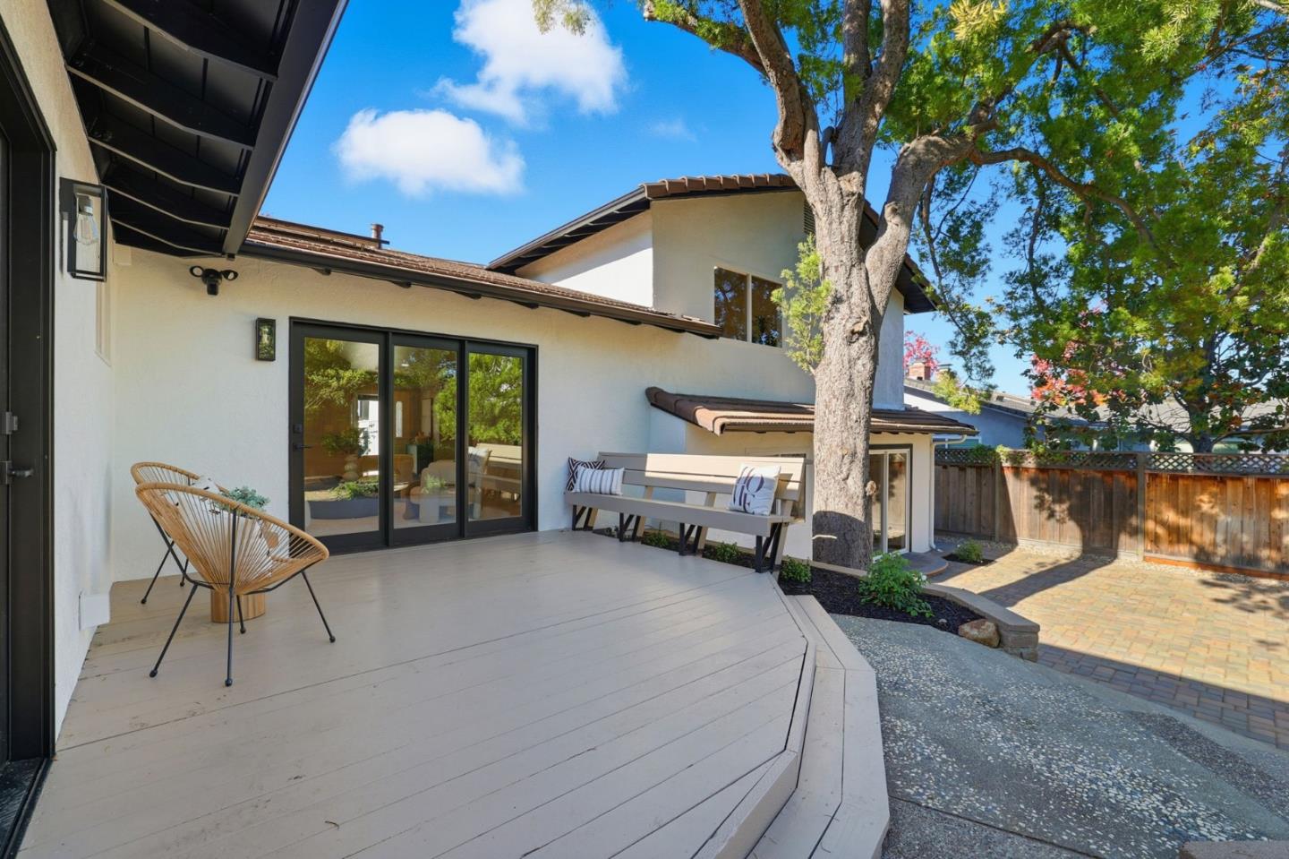 1174 Old Oak Drive