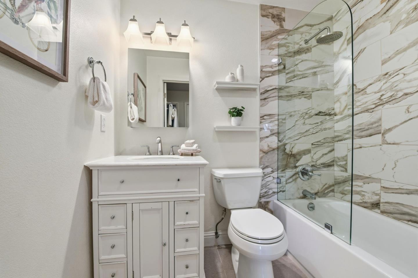 383 East Latimer Avenue 2