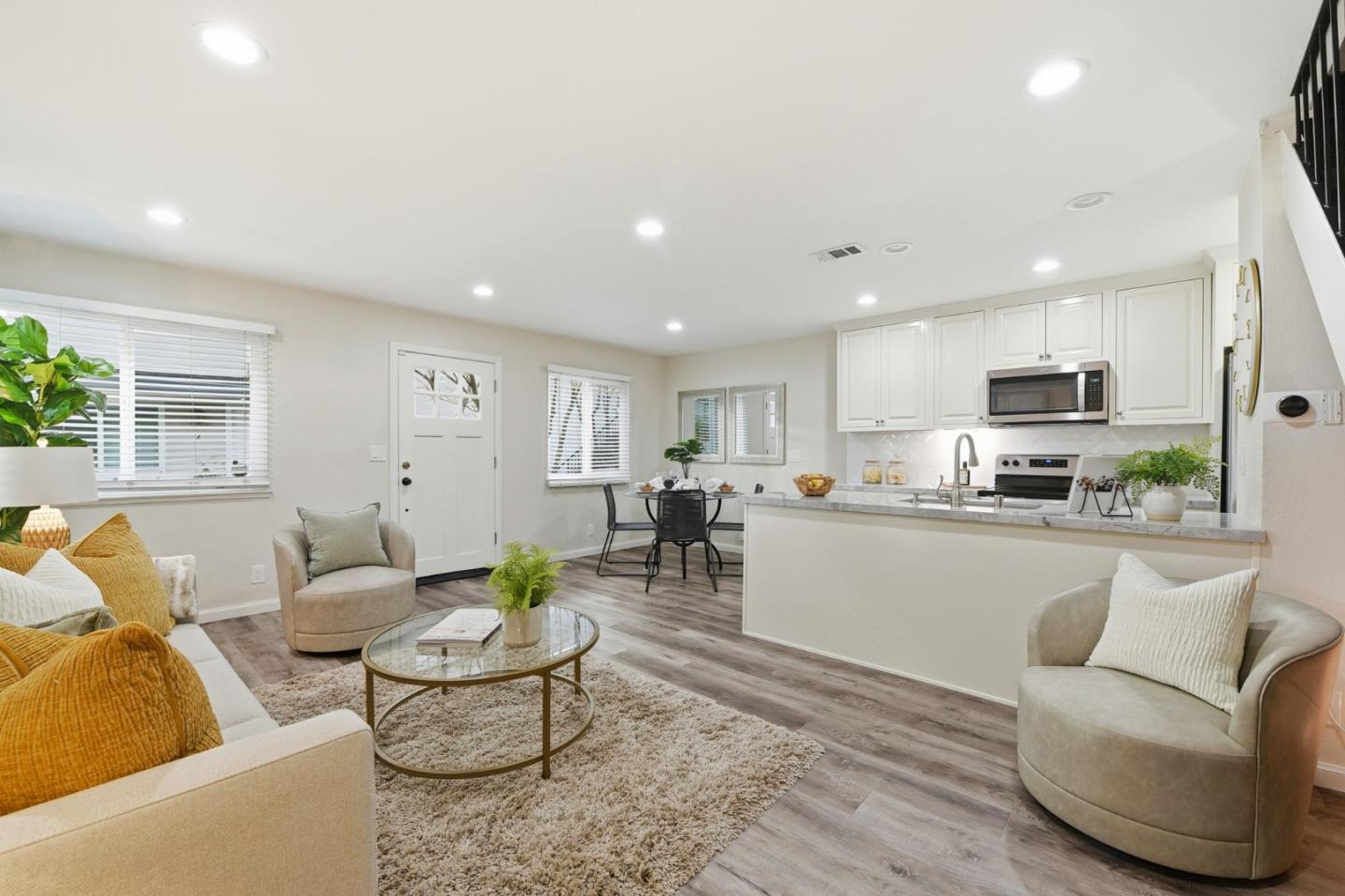 383 East Latimer Avenue 2