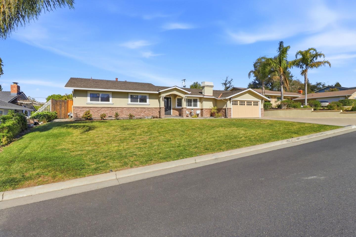 1241 Hillcrest Drive