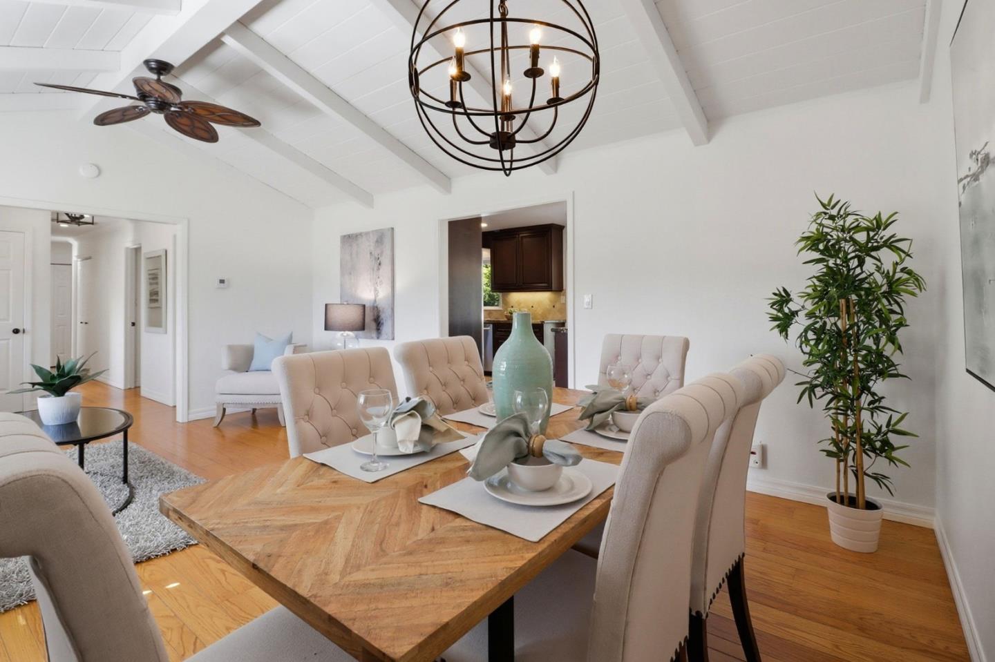 1241 Hillcrest Drive