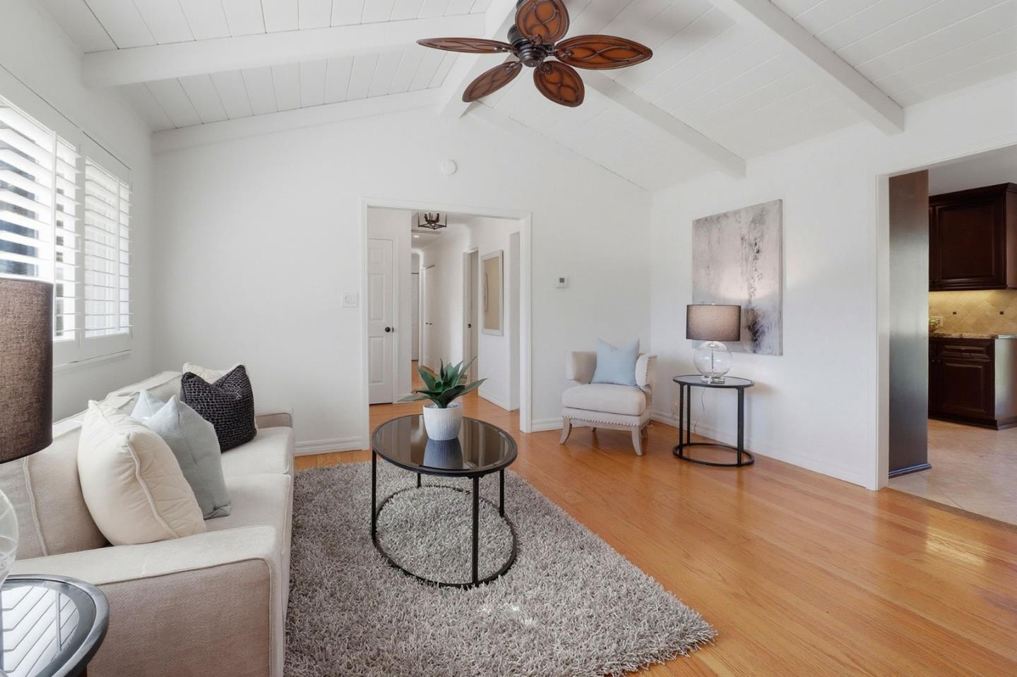 1241 Hillcrest Drive