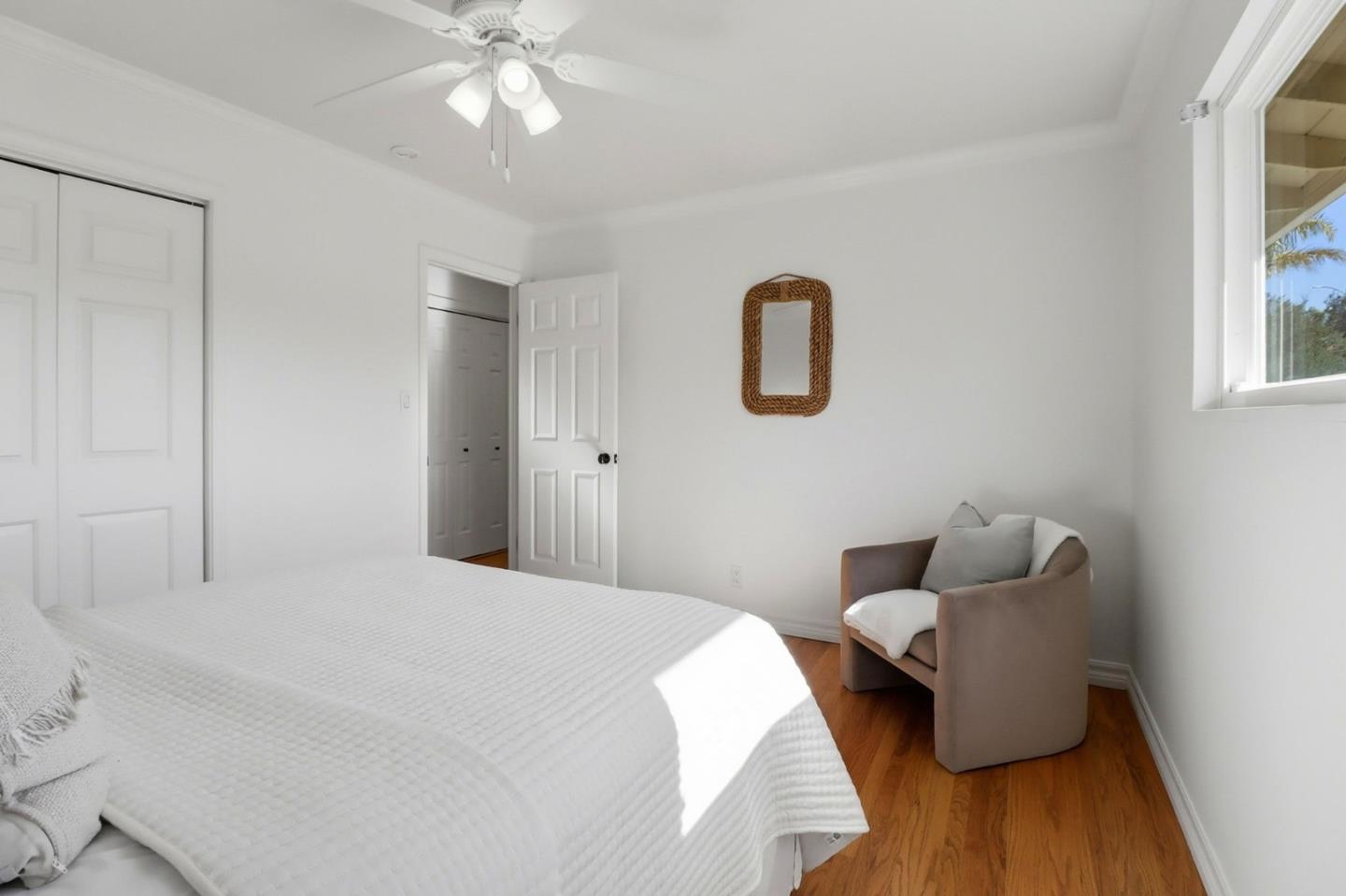 1241 Hillcrest Drive