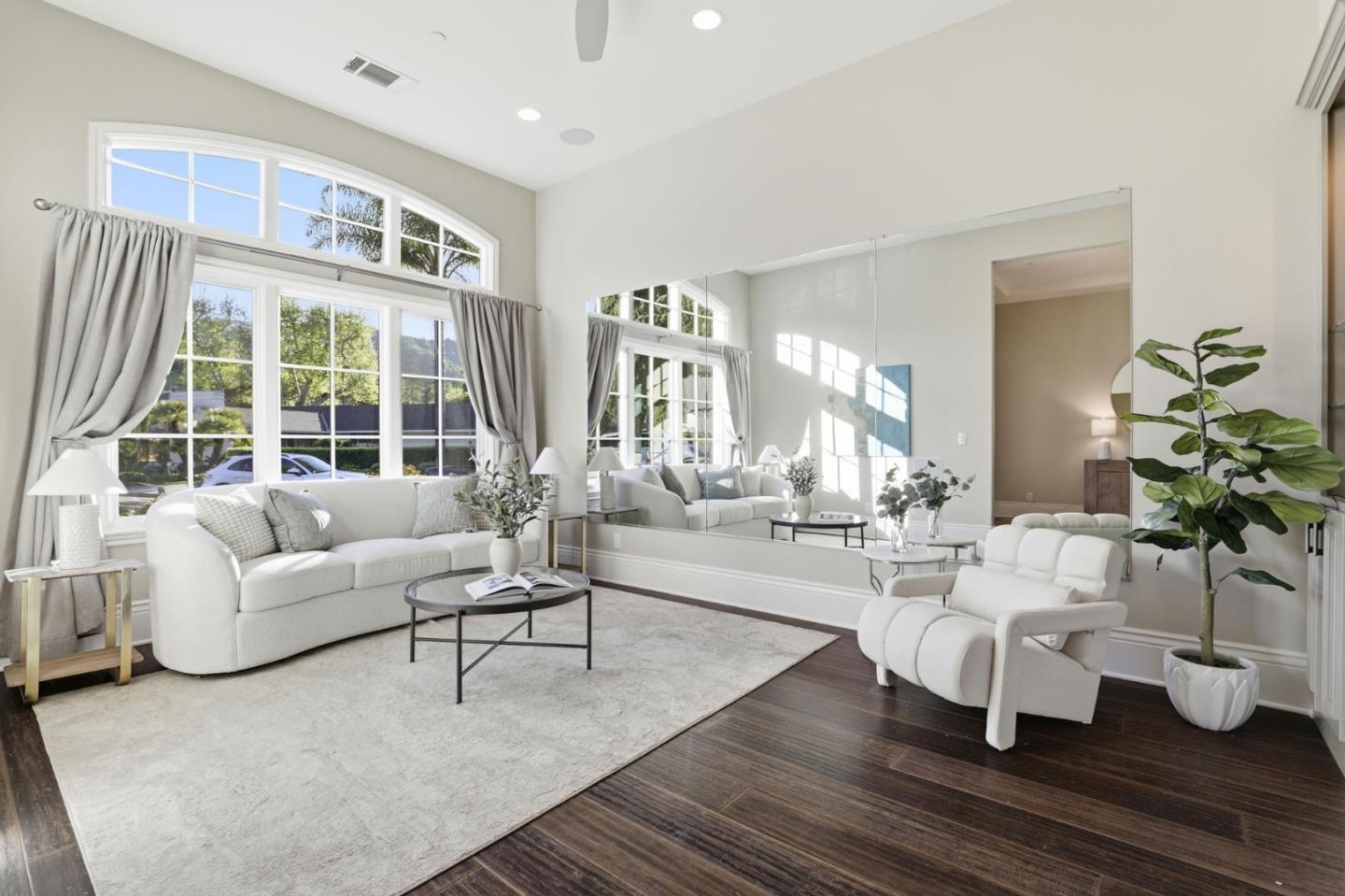 6690 Indian Springs Court