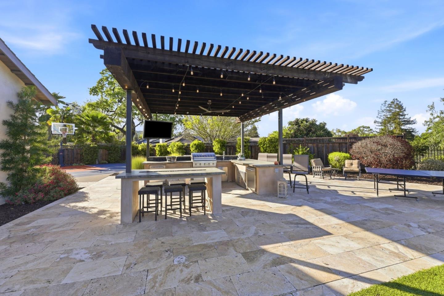 6690 Indian Springs Court