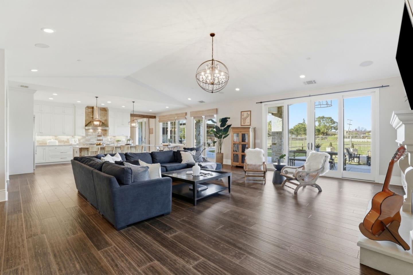 6690 Indian Springs Court