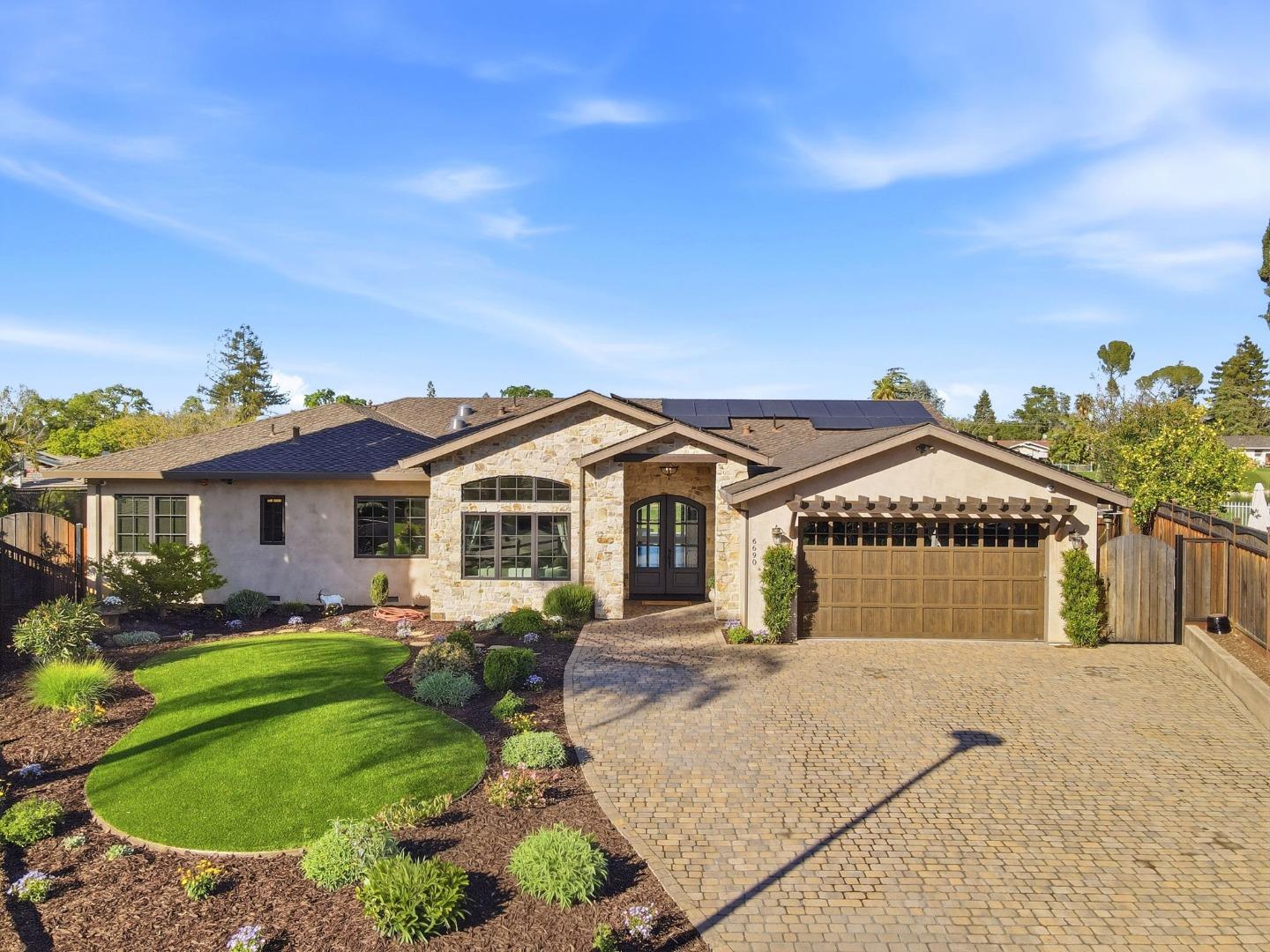 6690 Indian Springs Court