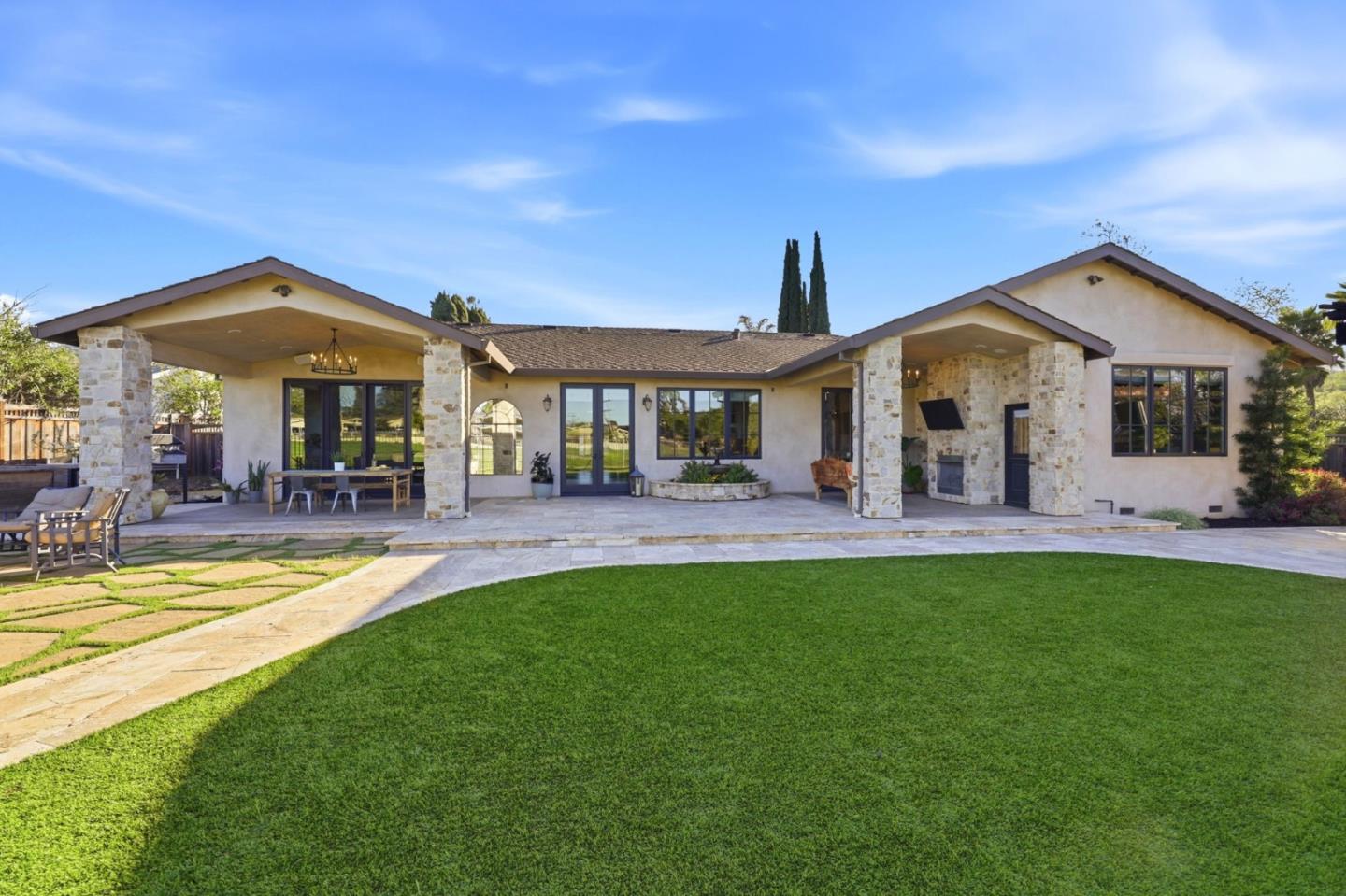 6690 Indian Springs Court