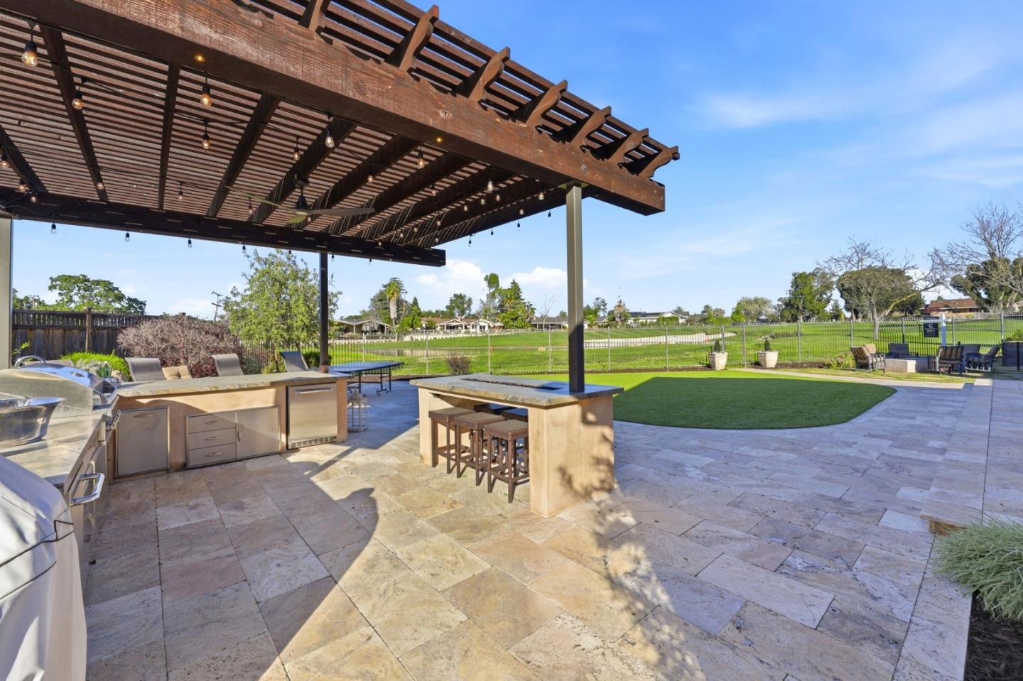 6690 Indian Springs Court