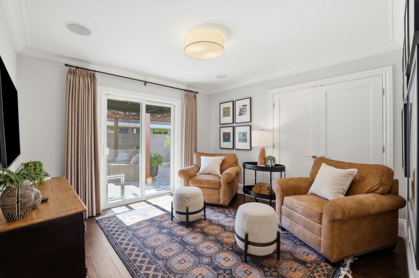 1152 Willow Glen Way