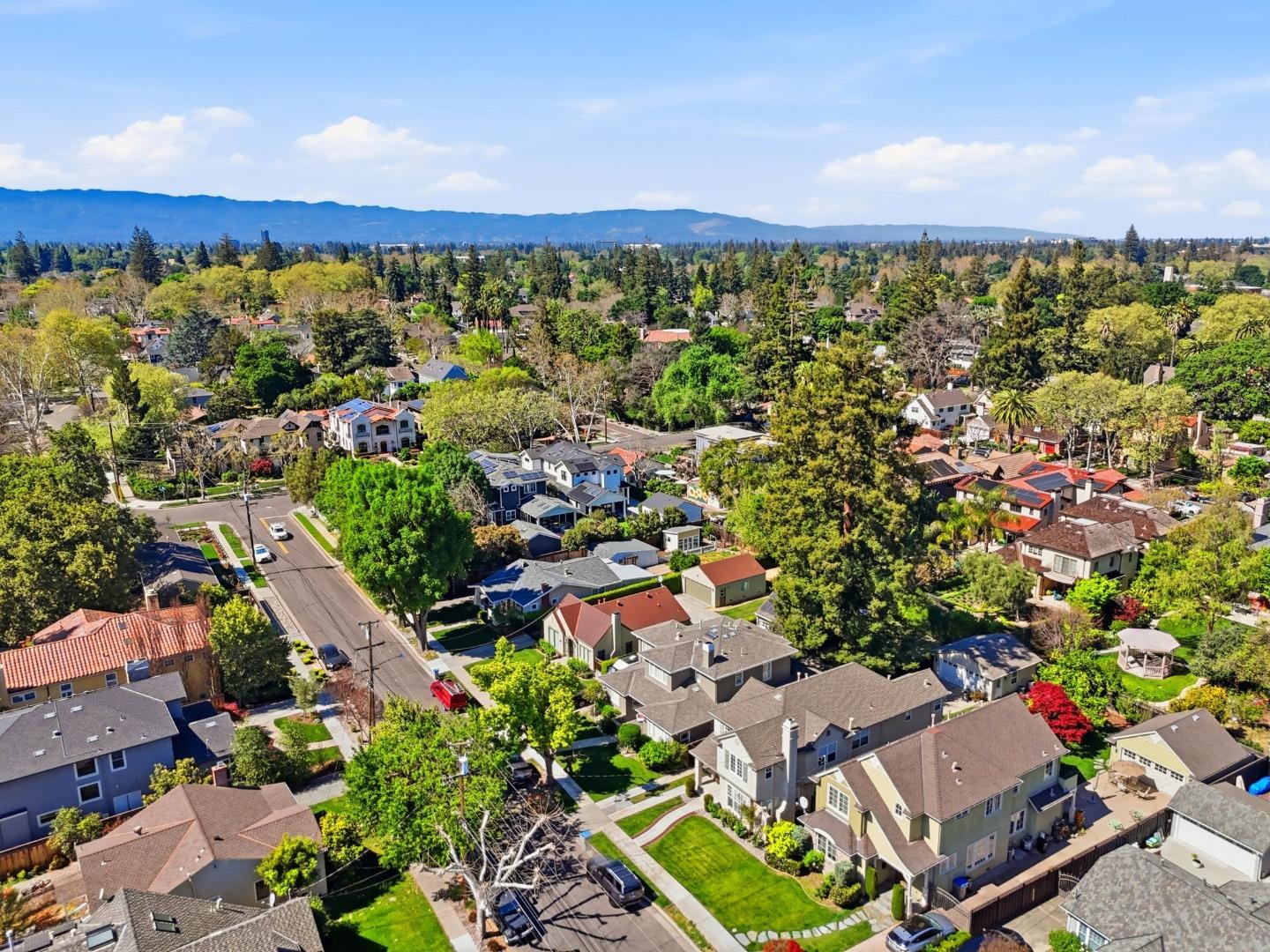 1152 Willow Glen Way