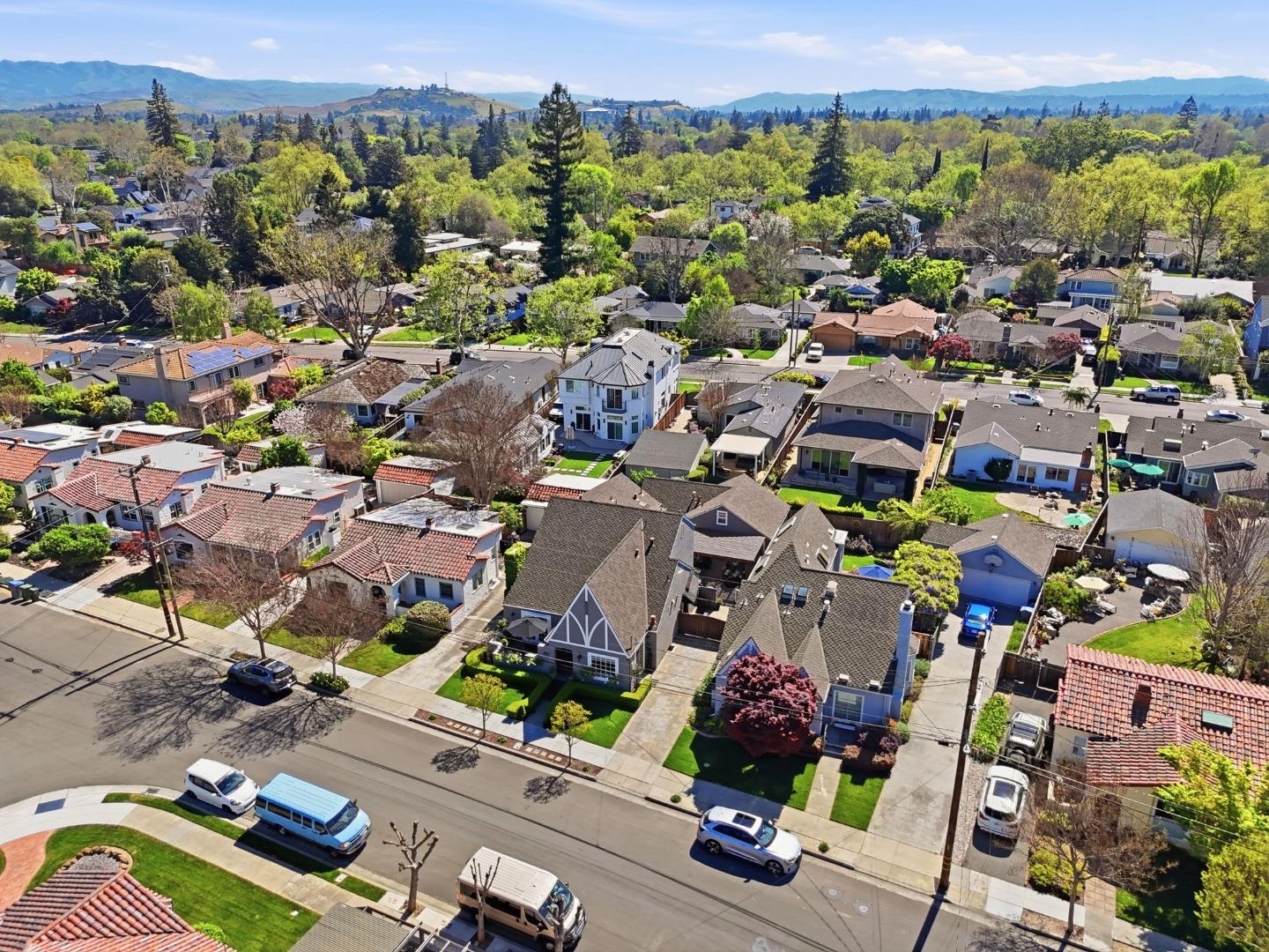 1152 Willow Glen Way