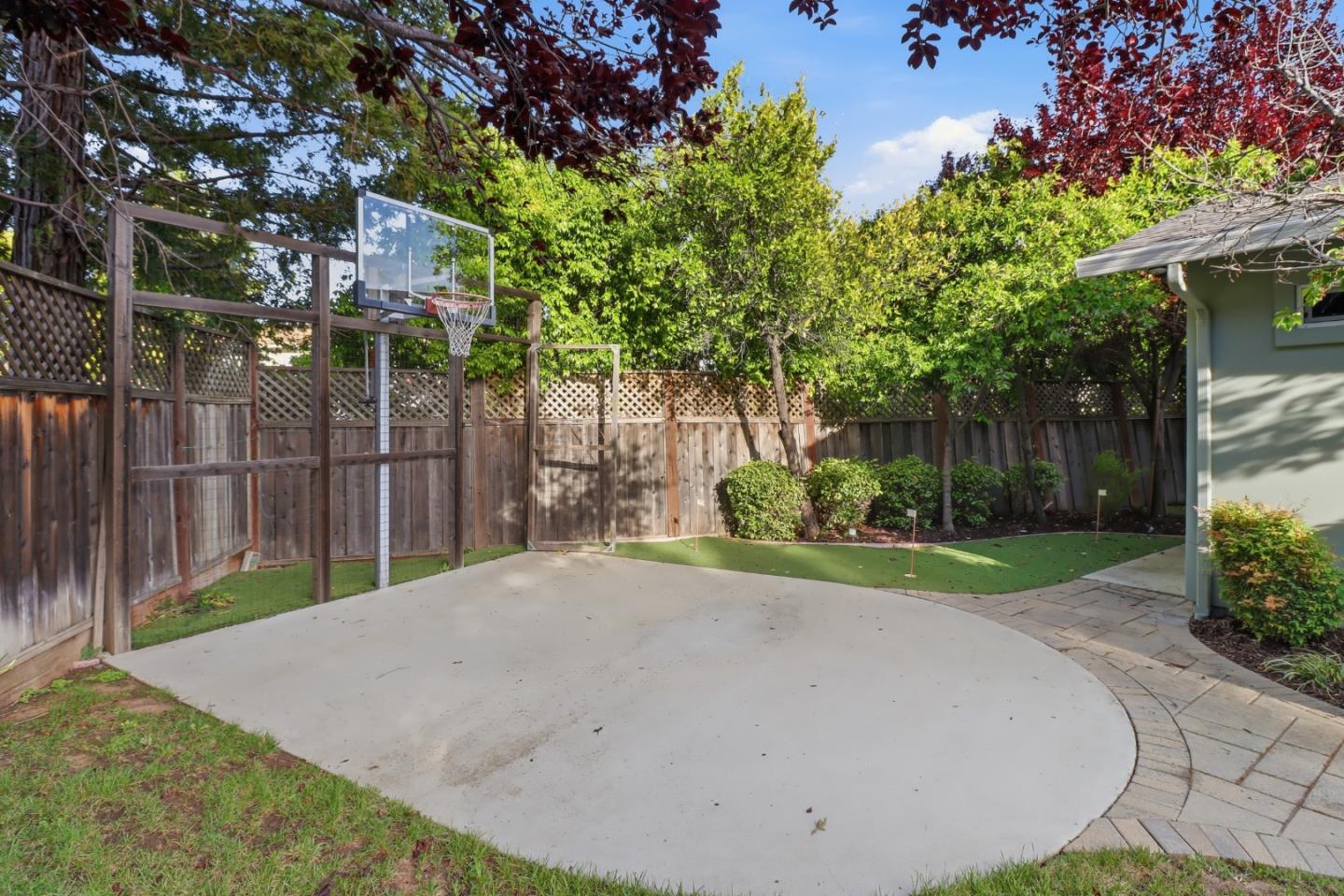 6553 Whitbourne Drive