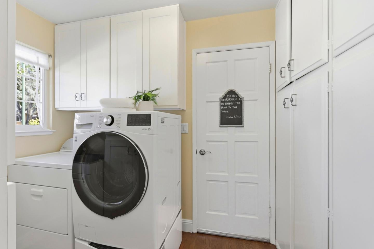 6613 Crystal Springs Drive