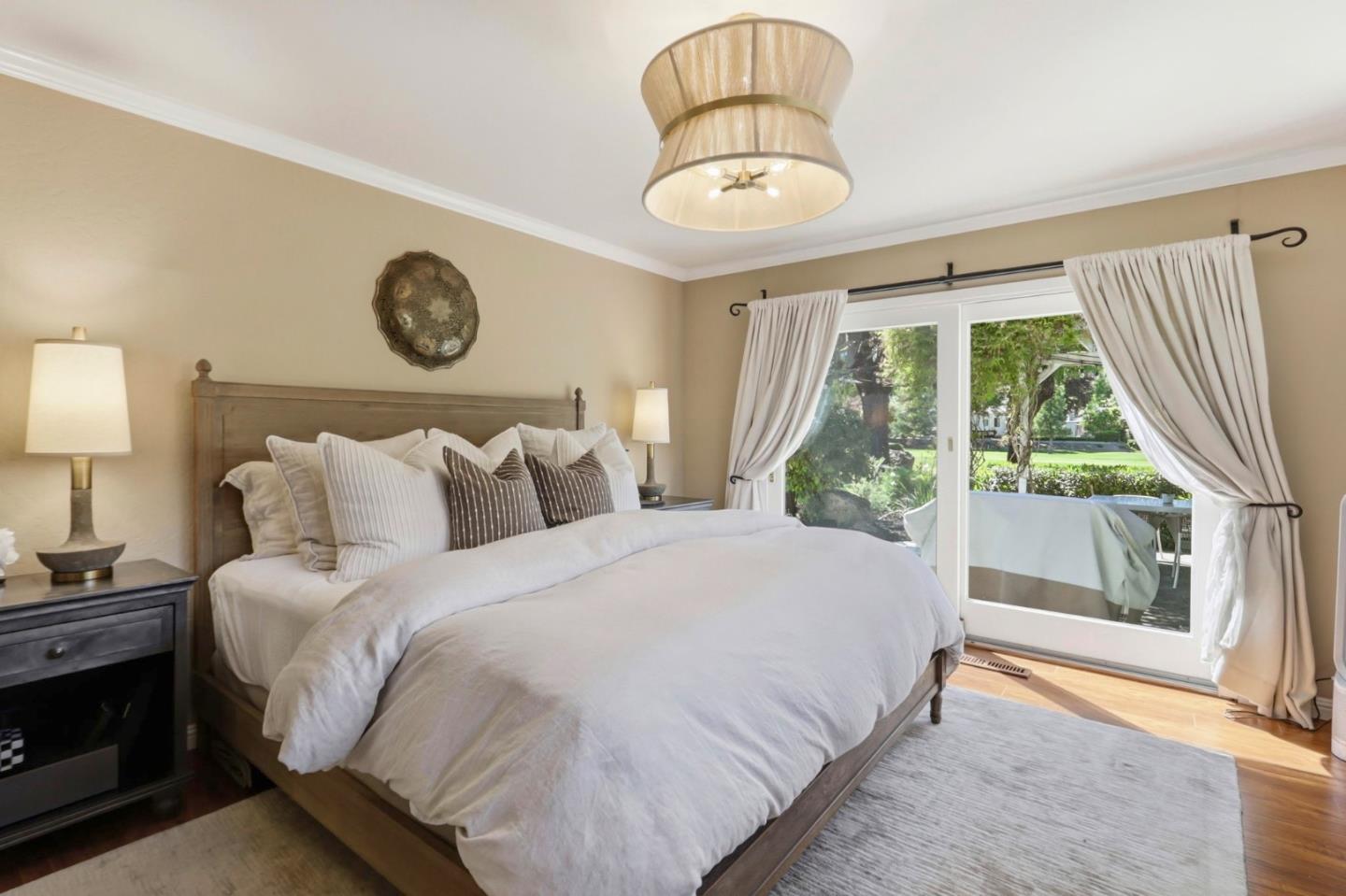 6613 Crystal Springs Drive