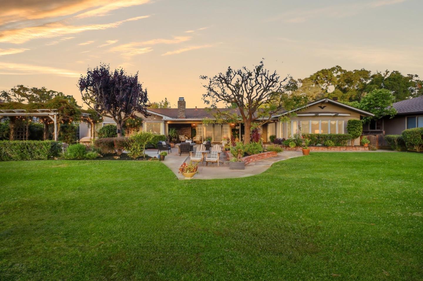 6613 Crystal Springs Drive