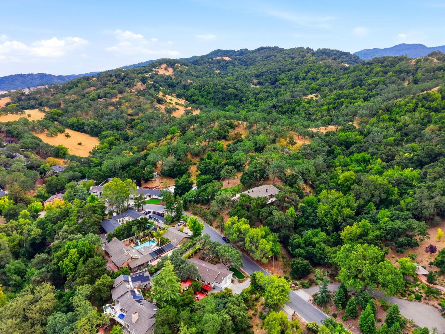 7111 Wooded Lake Drive