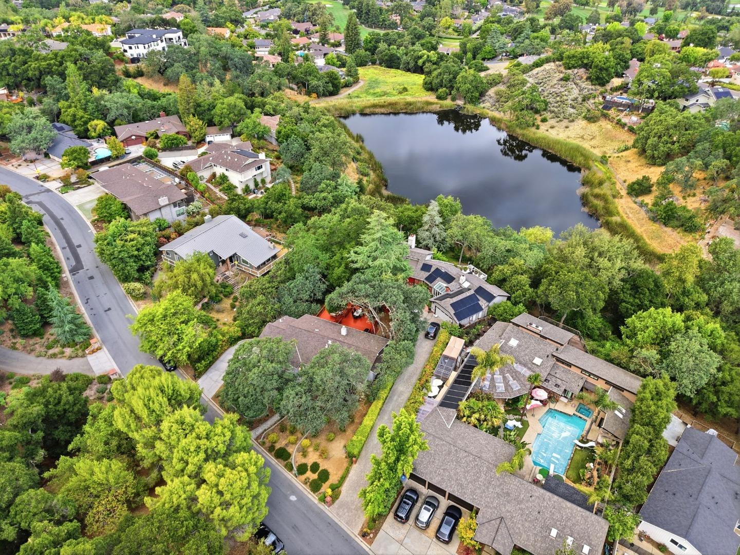 7111 Wooded Lake Drive